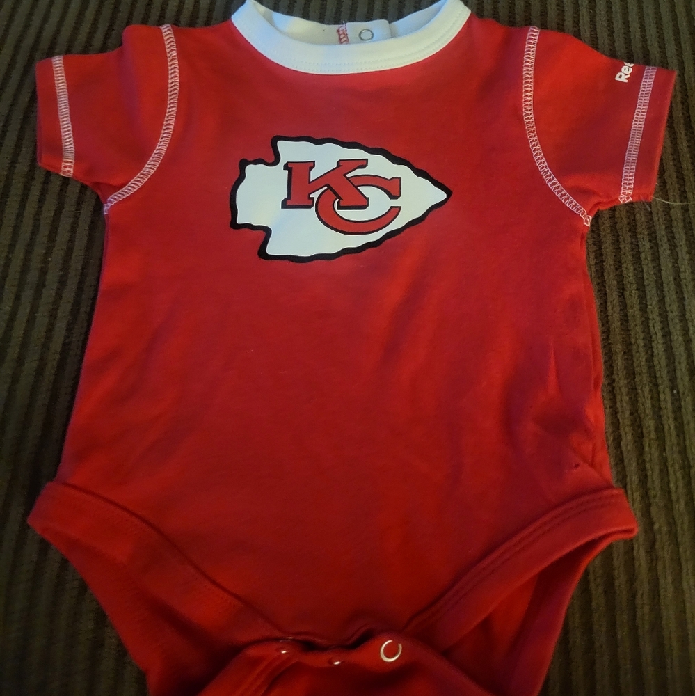 NFL Reebok Red and White Onesie 3/6 Months